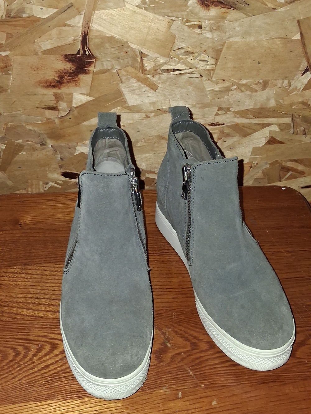 Steve Madden Gray Suede Zip-Front Wedge Sneakers - Women's